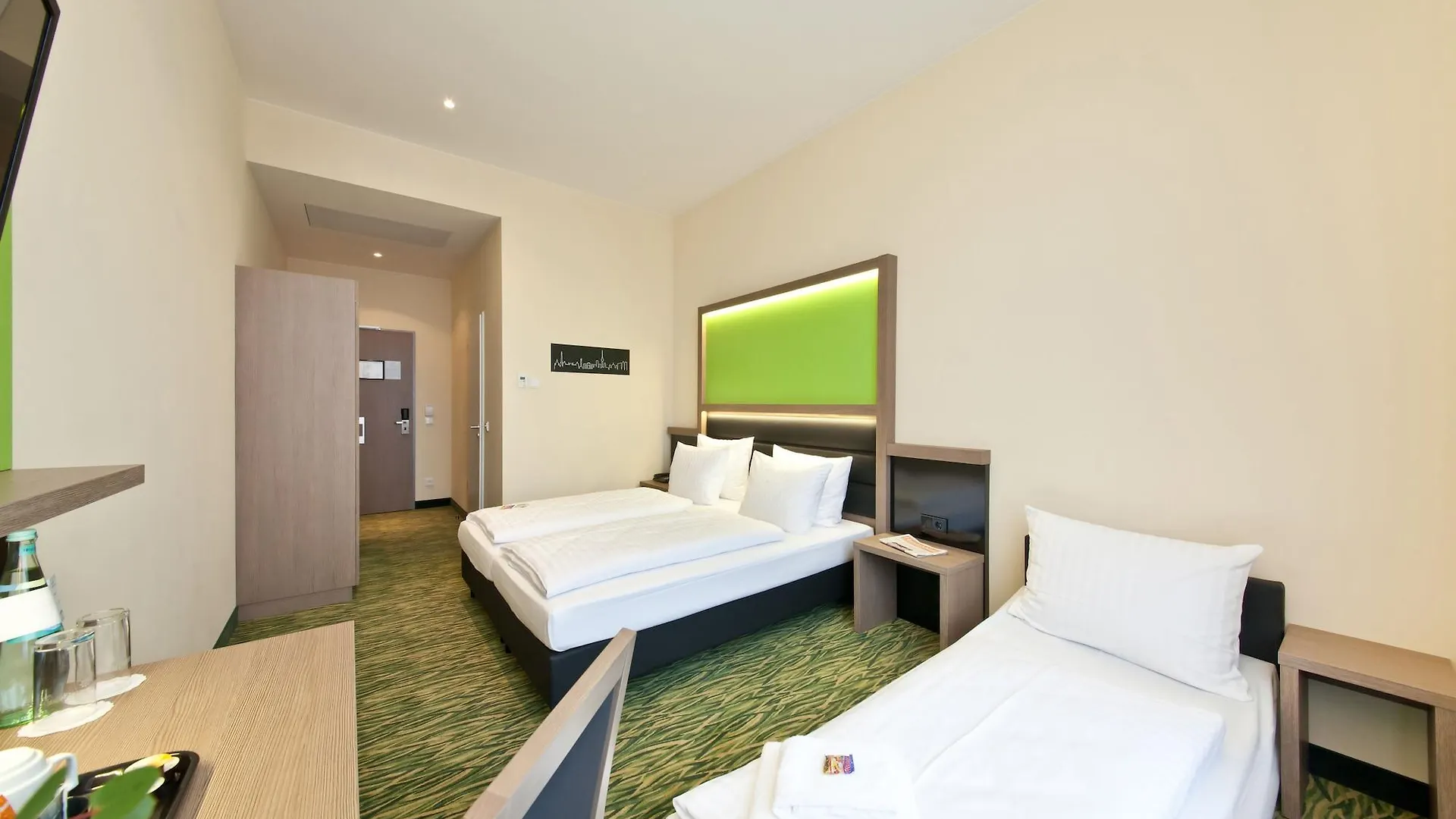 Garner Hotel Berlin - Charlottenburg, An Ihg Hotel 3*,