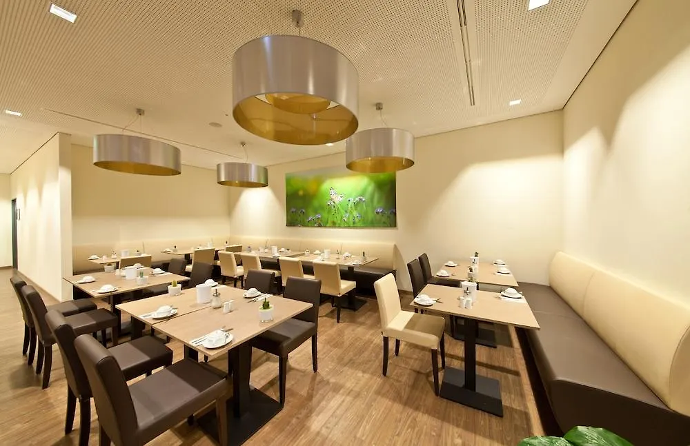 Garner Hotel Berlin - Charlottenburg, An Ihg Hotel Germany