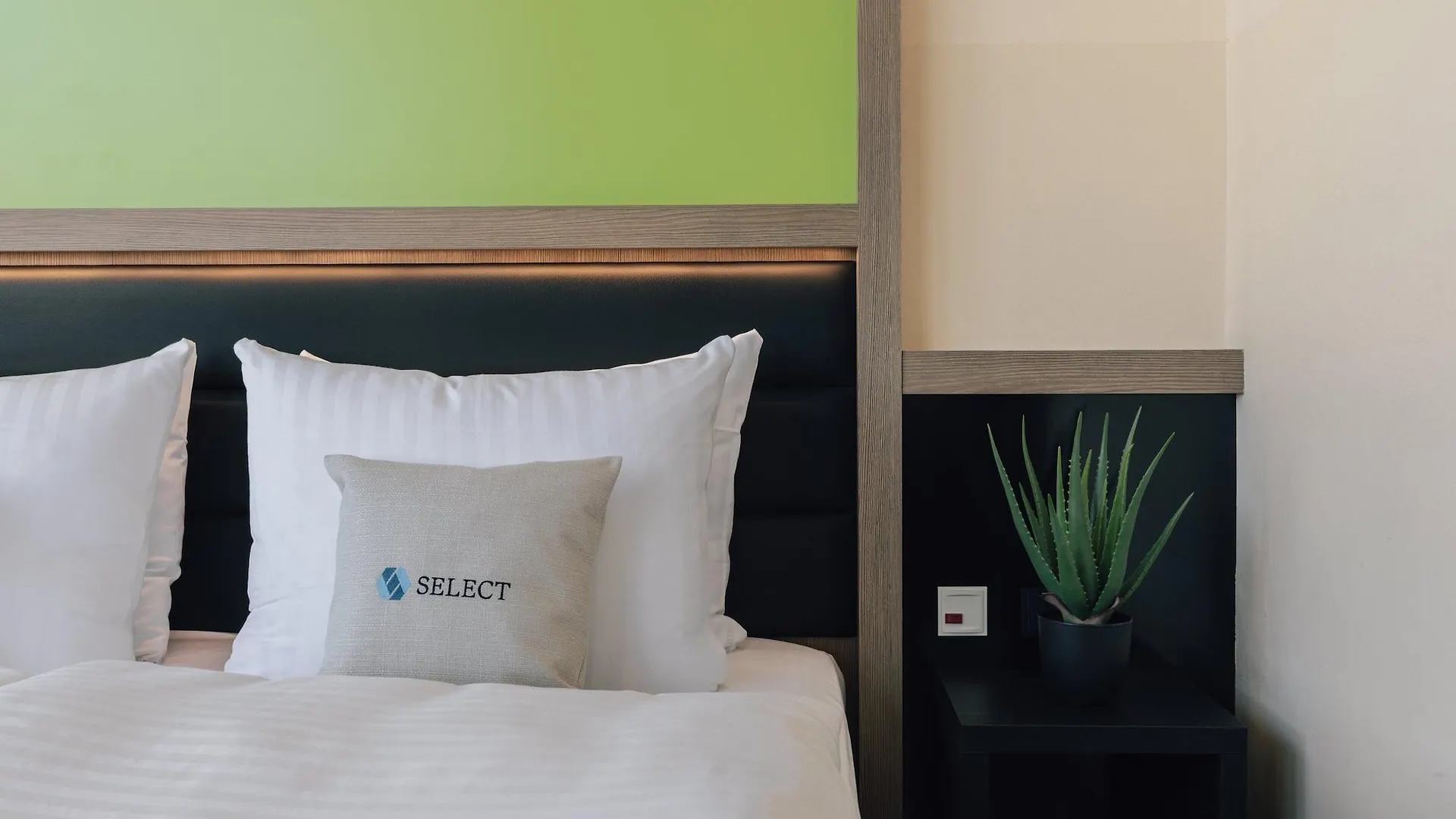 Garner Hotel Berlin - Charlottenburg, An Ihg Hotel