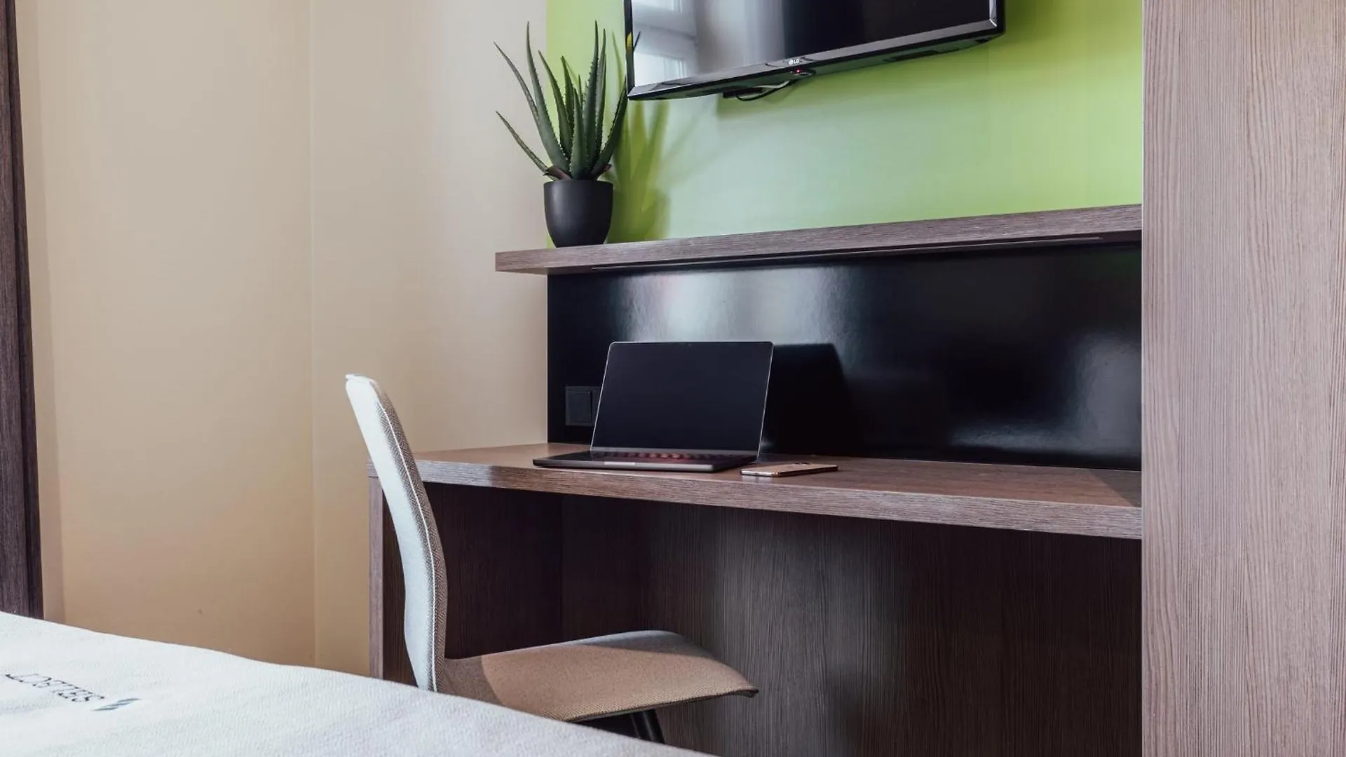 Garner Hotel Berlin - Charlottenburg, An Ihg Hotel Germany