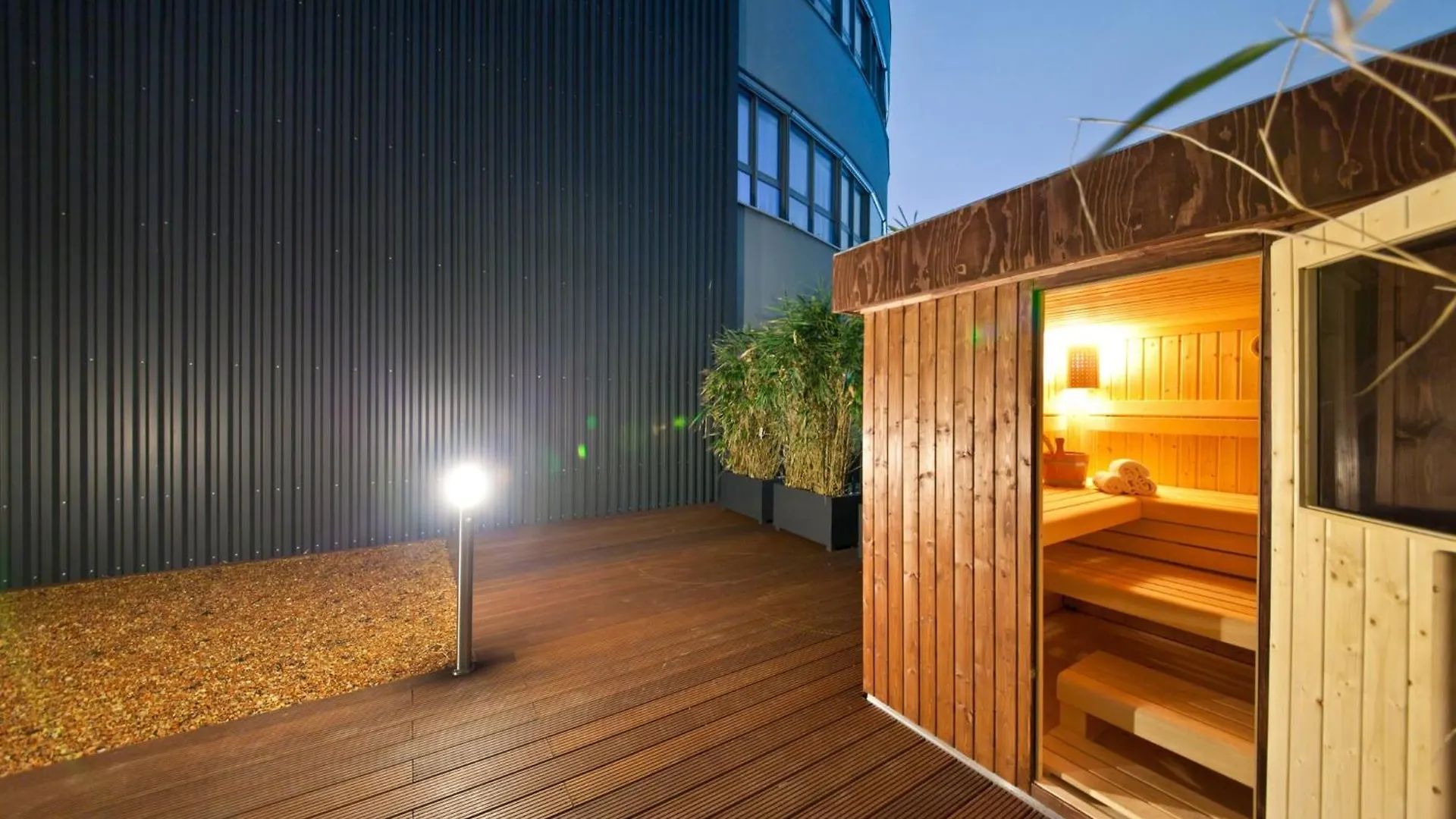 Garner Hotel Berlin - Charlottenburg, An Ihg Hotel 3*,  Germany