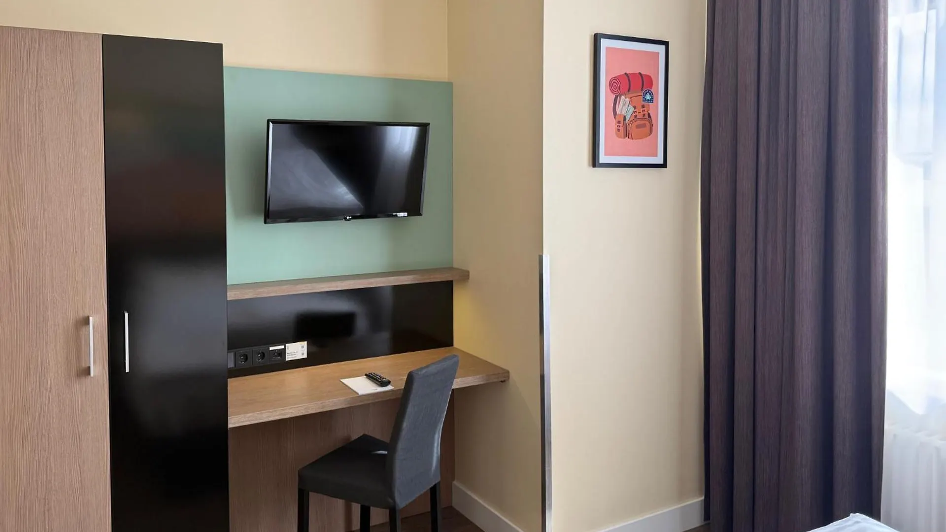 Garner Hotel Berlin - Charlottenburg, An Ihg Hotel 3*,  Niemcy
