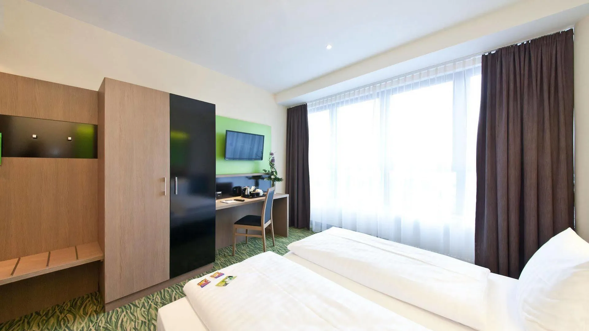 ***  Garner Hotel Berlin - Charlottenburg, An Ihg Hotel Germany