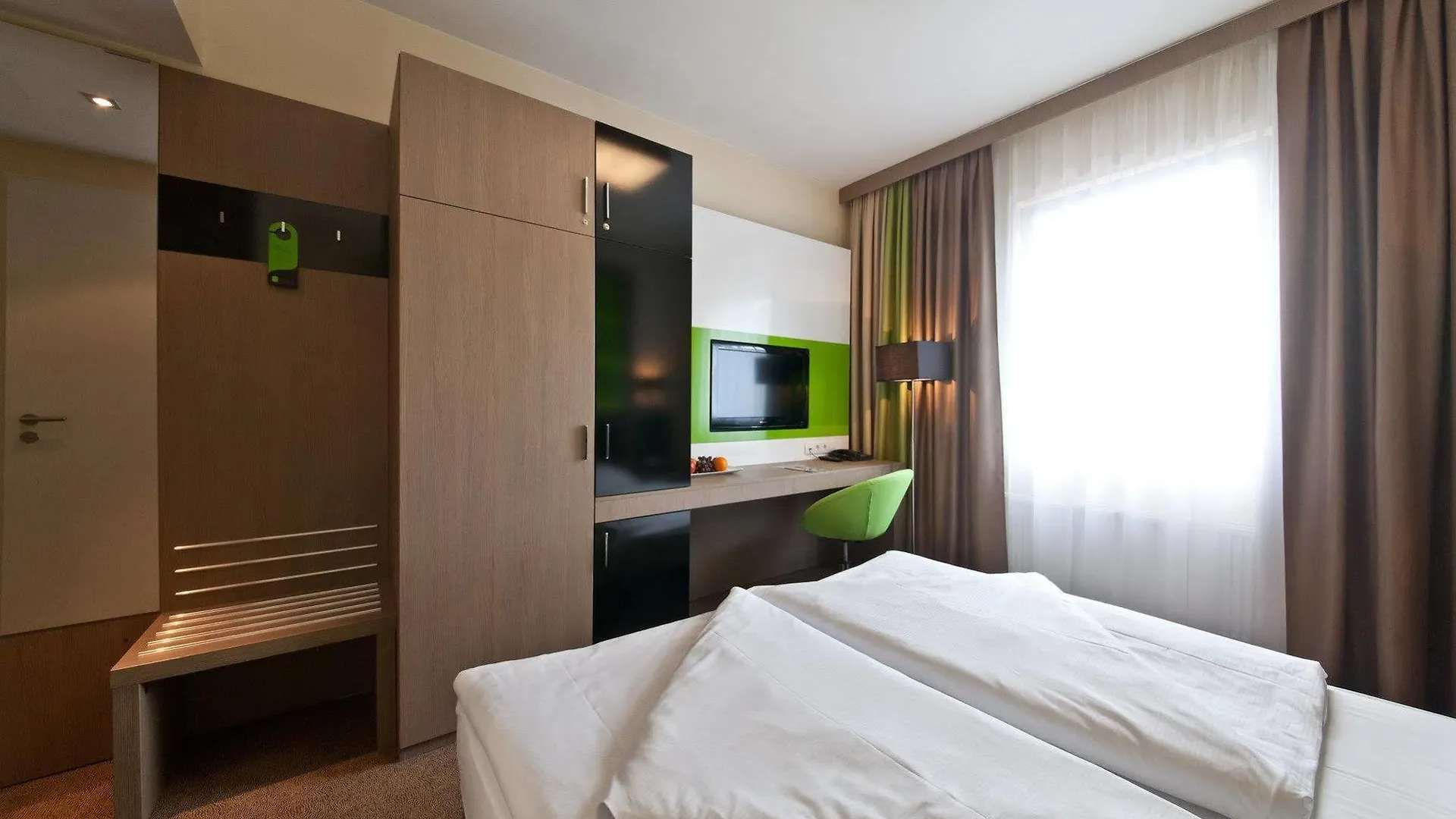 Garner Hotel Berlin - Charlottenburg, An Ihg Hotel